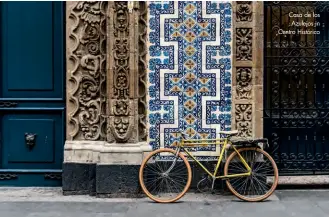  ??  ?? Casa de los Azulejos in Centro Histórico