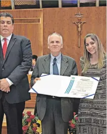  ?? MIGUEL CANALES / EXPRESO ?? Honor. Jamil Salmi fue declarado huésped de honor por el Municipio.