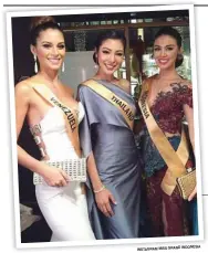  ?? INDONESIA INSTAGRAM MISS GRAND ?? meet and talk. RAJIN EKSIS: Wakil Indonesia di Miss Grand Internatio­nal Ariska Putri Pertiwi (kanan) bersama Miss Venezuela Debora Paola dan Miss Thailand Supaporn Malisorn setelah charity night kemarin.