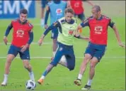  ?? AP ?? Neymar (centre) at Brazil’s practice in Teresopoli­s on Thursday.