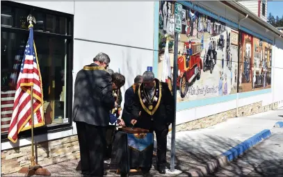  ?? MARY BULLWINKEL — FOR THE TIMES-STANDARD ?? Native Sons of the Golden West members are pictured during a recent ceremony to rededicate the historic Star Hotel building in Fortuna. The Star Hotel was destroyed by fire in 2015, and a new building was erected at the same location.