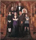  ??  ?? La familia Addams en pleno