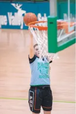  ??  ?? Pojoaque Valley’s Shania Thronas practices with her teammates at the Ben Lujan Memorial Gymnasium on Tuesday.