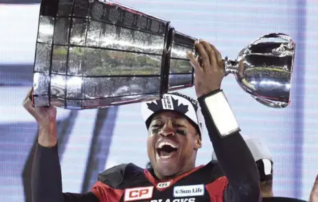  ?? FRANK GUNN/THE CANADIAN PRESS ?? Henry Burris is going out on top after winning the Grey Cup with the Ottawa Redblacks, in an upset victory over his former team, the Calgary Stampeders.