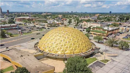  ?? [PHOTO BY DAVE MORRIS, THE OKLAHOMAN] ?? The Gold Dome has been a landmark at NW 23 and Classen for more than a half century since it originally opened as home to Citizen’s State Bank. The building has been empty for the past several years.