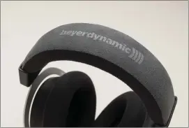  ??  ?? Beyerdynam­ic’s logo is printed on the top of the wide headband.