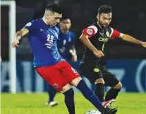  ??  ?? CERES-NEGROS FC was edged by Johor Darul Ta’zim in their AFC Cup ASEAN Zonal Semifinals first-leg match, 3-2, in Malaysia on Wednesday night.