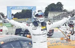  ??  ?? Juncadella, celebrando el primer podio de su carrera en DTM