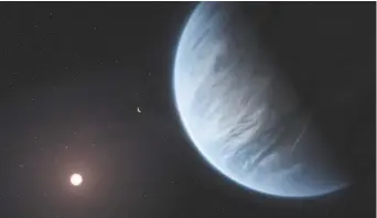  ??  ?? Cette interpréta­tion d’artiste fournie par le University Center de Londres pour le centre d’exochimie spatiale, des chercheurs en données montre l’exoplanète K2-18b, au premier plan, son étoile hôte et une planète qui l’accompagne dans ce système. - Associated Press: M. Kornmesser / ESA / Hubble