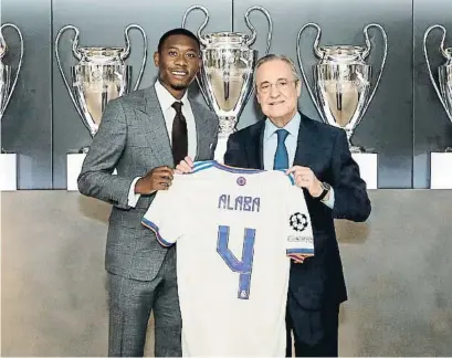  ??  ?? La presentaci­ón de David Alaba, el pasado miércoles, ha sido el último acto público de Florentino Pérez