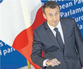  ?? FOTO: DPA ?? Emmanuel Macron will die Flüchtling­saufnahme durch mehr EU-Gelder für Gemeinden belohnen.