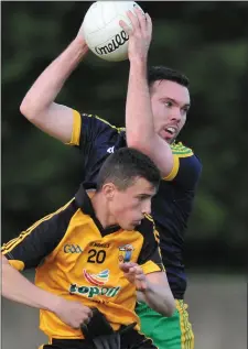  ??  ?? Niall Cluskey, Stabannon gathers from Seamus McCabe, Cuchulainn Gaels.