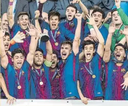  ?? FOTO: GETTY IMAGES ?? Los juveniles blaugranas que tan brillantem­ente han ganado la Champions de su categoría deben ser el gran refuerzo del próximo Barça B. Se encuentre el equipo en Segunda o en Segunda B.