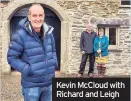  ??  ?? Kevin Mccloud with Richard and Leigh