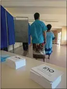  ??  ?? En 2018, les Néo-Calédonien­s ont voté «non» à l’indépendan­ce.