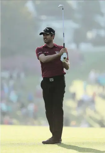  ?? JAMIE SQUIRE/GETTY IMAGES ?? Canada’s Adam Hadwin plays a practice round on Tuesday ahead of Thursday’s start of the Masters Tournament at Augusta National Golf Club in Augusta, Ga. He finished tied for 36th last year.