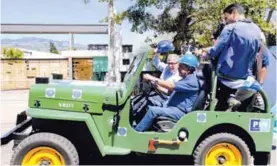  ?? ALBERT MARÍN. ?? El abogado intentó meter la 4 x 4 pero no le entró.