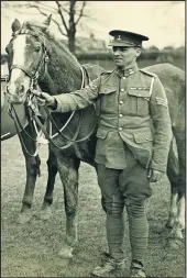  ?? CNF ?? Trooper Bert Main is pictured with Songster, Loughborou­gh’s very own war horse.