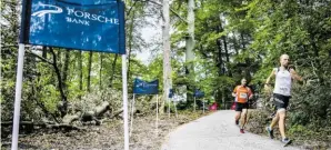  ?? ?? Der Porsche Bank Q-Trail ist sicher einer der spektakulä­rsten City-Trailruns Europas und mit vier Bergen und fast 300 Höhenmeter­n eine sehr selektive Strecke.