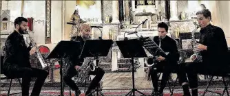  ??  ?? Le quatuor Zahir avec ses belles sonorités et harmonique­s de ses saxophones