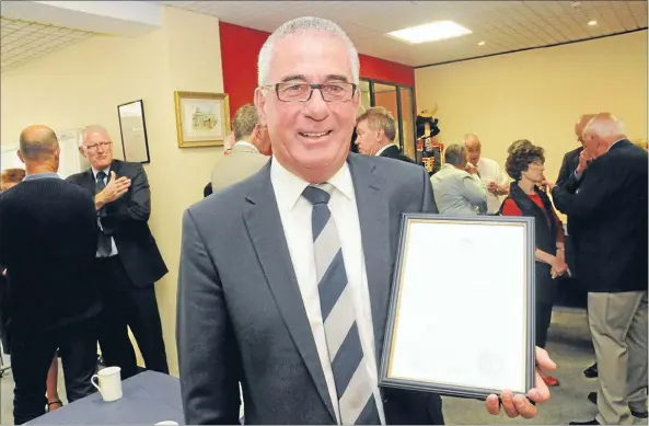  ?? Photo: KRIS DANDO ?? Retiring: Stuart Wheeler with his with his mayoral recognitio­n certificat­e.