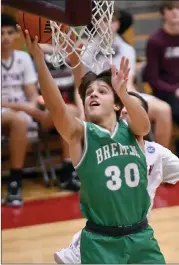  ?? PILOT PHOTO/BEV HARAMIA ?? Bremen’s Tyrus Graverson gets inside to score two points.