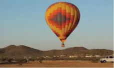  ?? MIRIAM PORTER ?? Each change in elevation can change a balloon’s speed or direction.