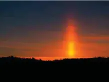  ?? FOTO: ÅSE HELÉN AASAN ?? Sollyset reflektere­s i iskrystall­er i atmosfæren.
