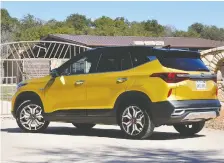  ??  ?? The 2021 Kia Seltos has standard AWD on all models over the base model.