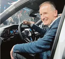  ?? FOTO VW ?? Volkswagen přežije, když se dokáže z automobilo­vého koncernu změnit na technologi­cký, věří šéf německé společnost­i Herbert Diess