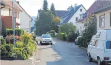  ?? FOTO: SIMON SCHNEIDER ?? In der Mühlstraße sorgt zunehmende­r Durchgangs­verkehr für Ärger bei den Anwohnern.