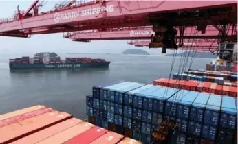  ?? REUTERS FILE PHOTO ?? The global supply chain was rocked after Korea’s largest shipper filed for bankruptcy protection last week.