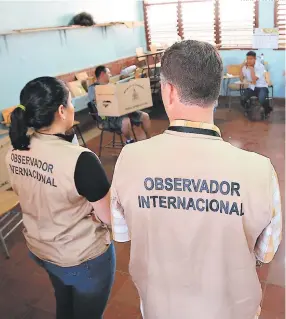  ?? FOTO: EL HERALDO ?? La misión de observació­n dio a conocer el informe horas antes de ingresar a su país en el 2013.