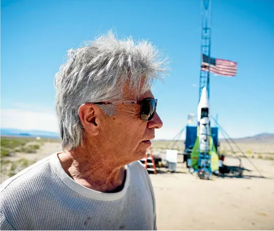  ?? AP ?? ‘‘Mad’’ Mike Hughes with one of his rockets in 2018. He died at the weekend when his steam-powered rocket crashed in the California desert.