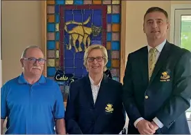  ?? ?? Dinny Ryan, winner of our Stroke Golfer of the Year, pictured with president Pauline Mulcahy and men’s captain Gary Morrison.