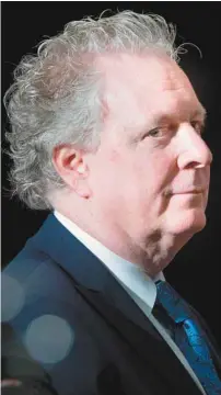  ?? ANNIK MH DE CARUFEL LE DEVOIR ?? Jean Charest, qui a dirigé le Québec de 2003 à 2012, a souligné le « rôle crucial » du gouverneme­nt en matière de financemen­t, de recherche et de formation pour l’aviation civile et militaire.