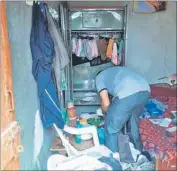  ?? HT PHOTO ?? A cop inspecting the burgled house in Ambala.