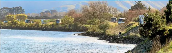  ?? DEREK FLYNN/STUFF ?? The Wairau Diversion is a popular camping site for whitebaite­rs but the days of up to four-month stays may be numbered.