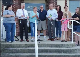  ?? MEDIANEWS GROUP ?? At the B.A.R.N.OPOLY ribbing cutting are, from left, B.A.R.N. Director and Marketing Committee Chair Jodi Gauker; Bill Evans; B.A.R.N. President Lolly Lesher; Scott Hauseman; Berks County Commission­er Michael Rivera; B.A.R.N. Director Alice Kamp; local food mascot and calf feeder extraordin­aire Callie “Cheese” Gauker, age 7;, B.A.R.N. Director Lucine Sihelnik; and B.A.R.N. Director and GRCA Government Relations Director Katherine Hetheringt­on Cunfer.