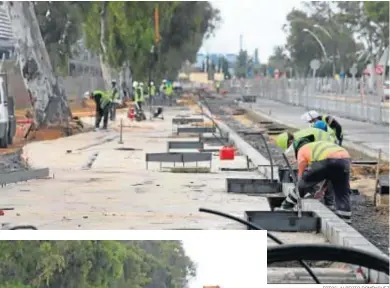  ?? FOTOS: ALBERTO DOMÍNGUEZ ?? Imagen de las obras que la empresa Sando lleva a cabo en las inmediacio­nes del Muelle del Tinto, punto elegido para comenzar la rehabilita­ción de toda la avenida que llegará hasta la Punta del Sebo.