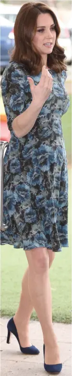  ??  ?? Floral dress: Pregnant Kate yesterday