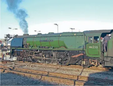  ?? DON BENN ?? Left: No. 46233 Duchess of Sutherland is seen at Bristol Temple Meads on June 17, 2017, with the return ‘Whistling Ghost’ from Minehead to Solihull.