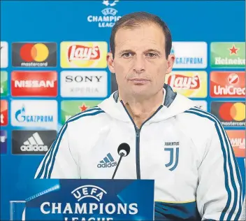  ??  ?? Allegri y Zidane, en sus respectiva­s ruedas de prensa de ayer en el Juventus Stadium