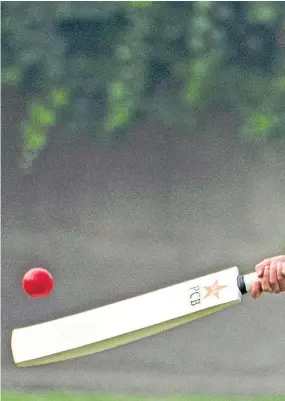  ?? Images. Pictures: PA/Getty ?? Right: The Duchess of Cambridge goes out to bat during a visit to the British Council’s Dosti programme in Lahore and, far right, William and Kate at the Badshahi Mosque within the walled city.