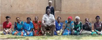  ?? ?? Hasahya (centre) poses for a picture with his wives.