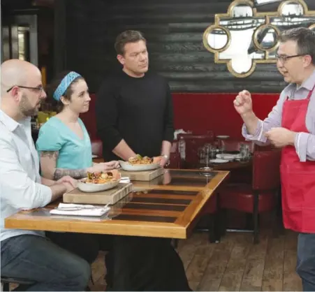  ??  ?? Host Tyler Florence with Chicago chefs in “Bite Club”