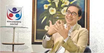  ?? JORGE CARBALLO ?? Hugo Eric Flores, líder del PES, partido que buscará la Presidenci­a en alianza con Morena.