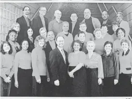  ?? ?? Teaneck Community Chorus during its first season in 1999.