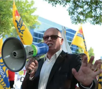  ?? CARLOS OSORIO/TORONTO STAR FILE PHOTO ?? Ontario Federation of Labour head Sid Ryan says his union’s financial woes stem from costs from past regimes.