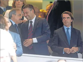  ?? FOTO: PEP MORATA ?? José María Aznar, madridista confeso, y ex Presidente del Gobierno, suele ir a los Clásicos del Bernabéu